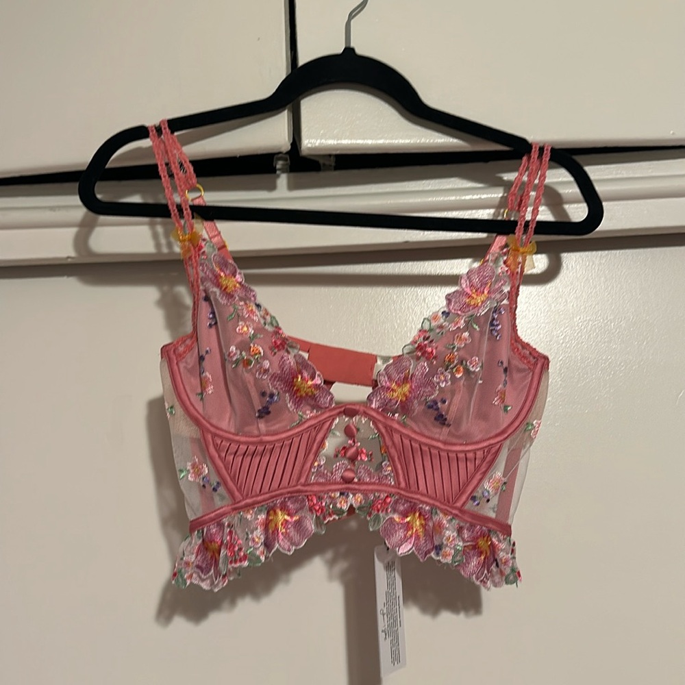 Brand new, never worn, tags on for love and lemons bustier top.